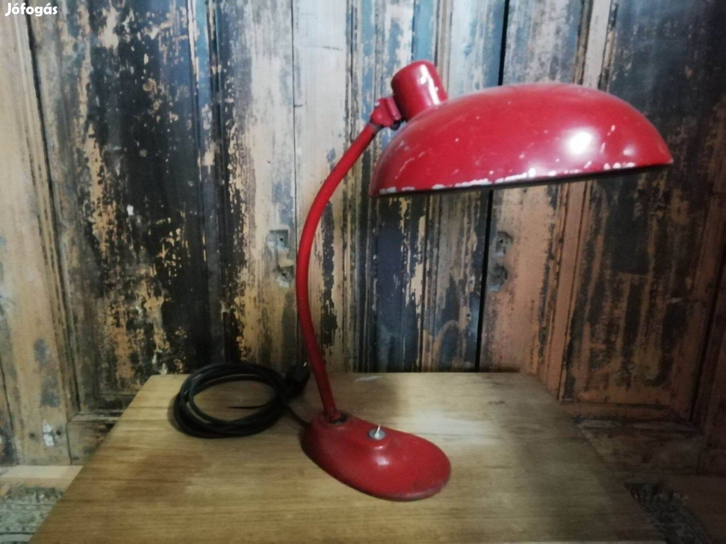 Kaiser stílusú szarvasi lámpa, 1960-as évekből, merev nyakas átfestet