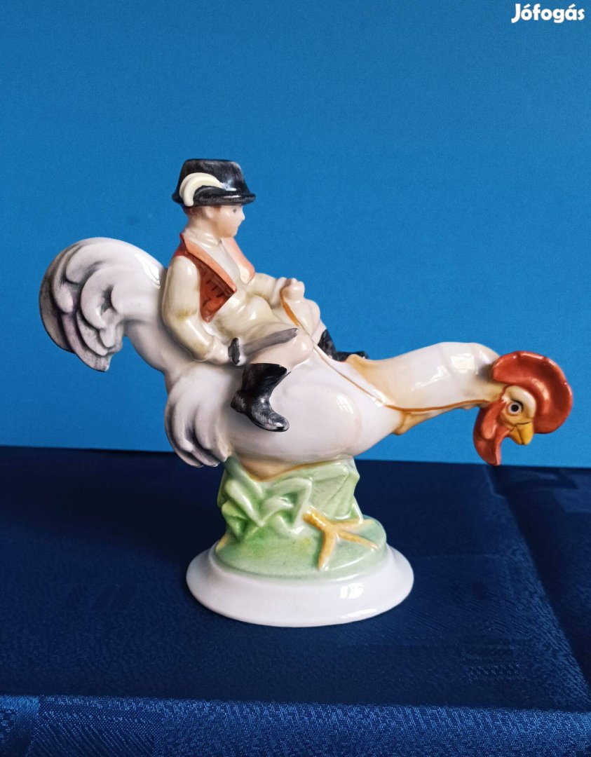 Kakas Marci Herendi Porcelán Figura