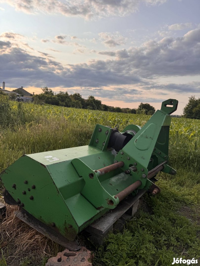 Kalapácsos szárzúzó eladó 