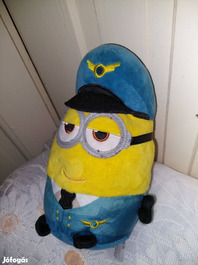 Kalapos nyakkendős minyon minions 25 cm