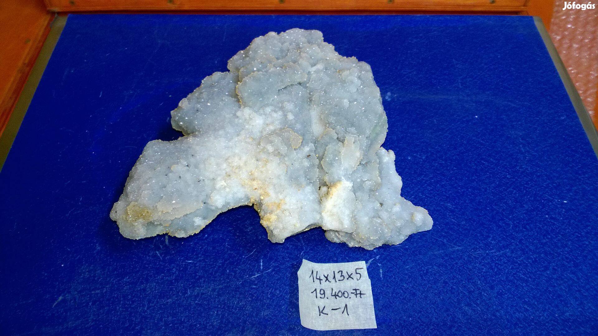 Kalcedon (K-1), ásvány, természetes képződmény eladó