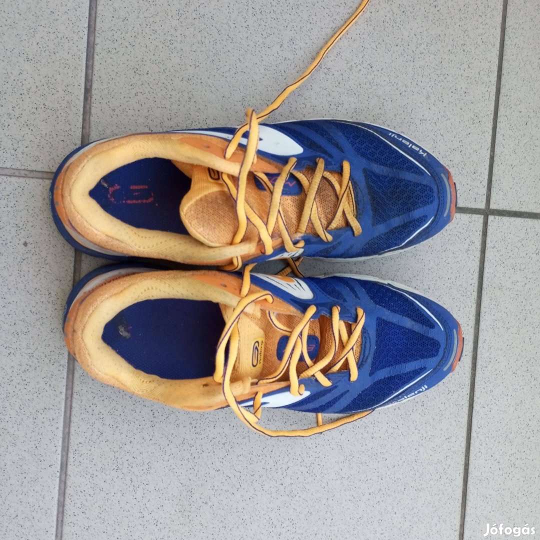 Kalenji sport cipő 39