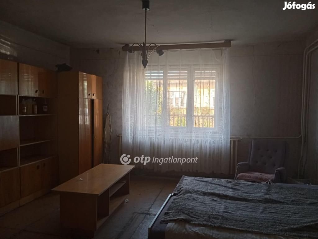 Káli 110 nm-es ház eladó