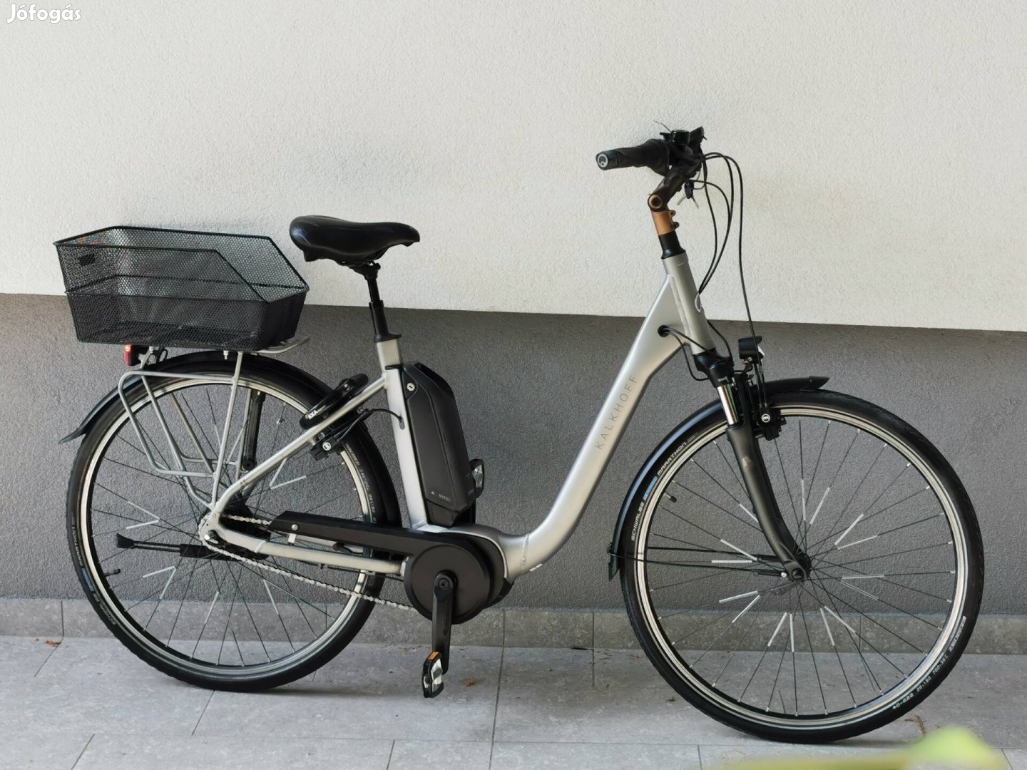 Kalkhoff 28" női trekking ebike kerékpár Bosch e-bike elektromos 