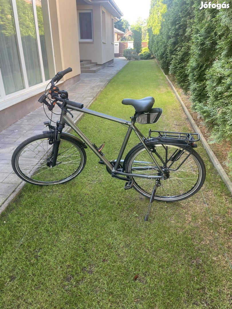 Kalkhoff férfi 60