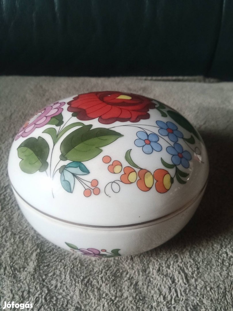 Kalocsai mintás porcelán bonbonier eladó 