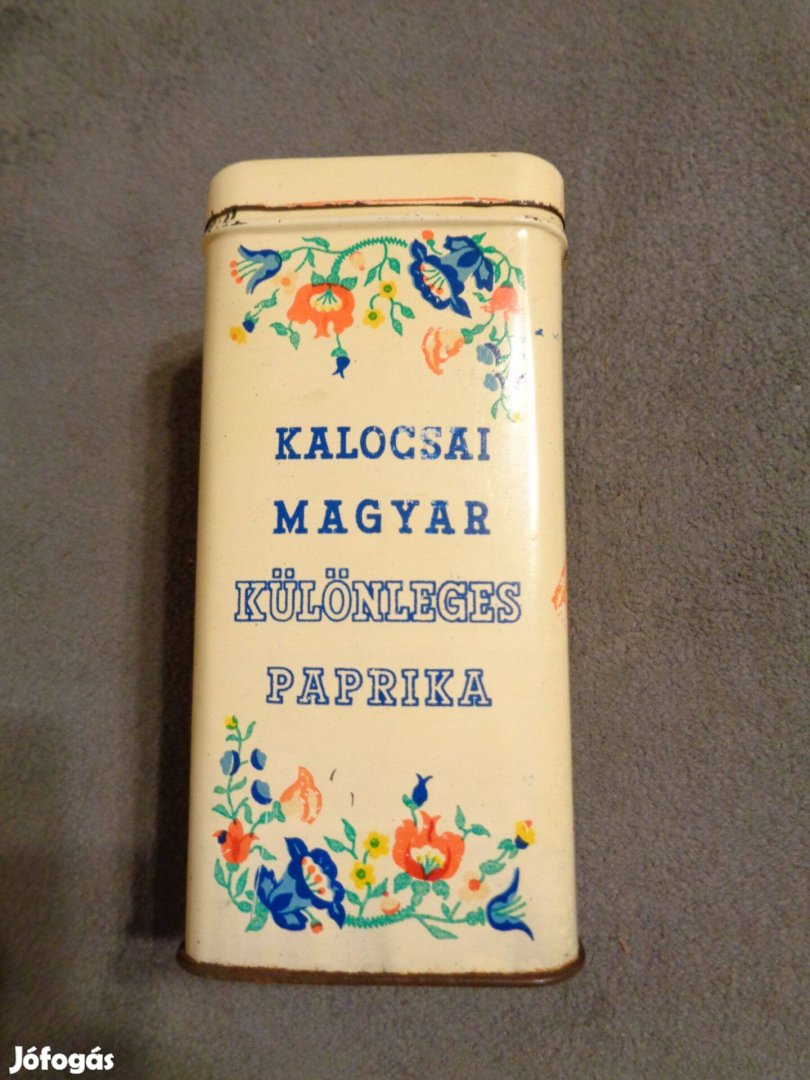 Kalocsai paprika doboz eladó