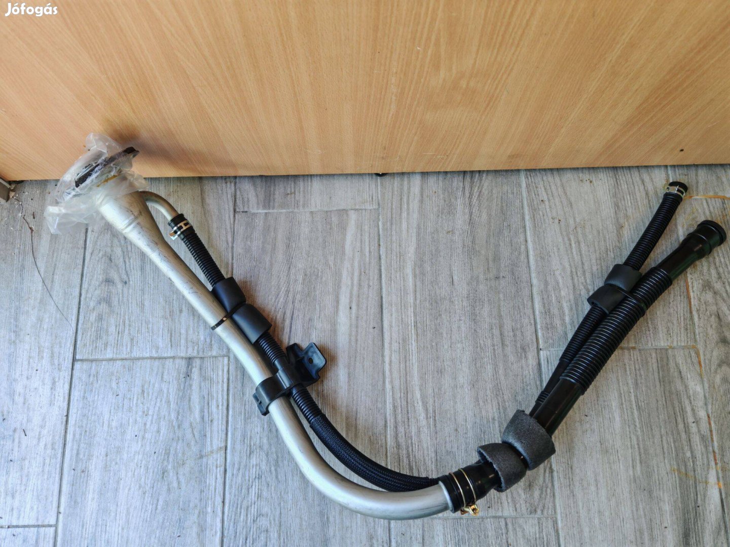 Kalos Aveo Új benzinbeöntő cső