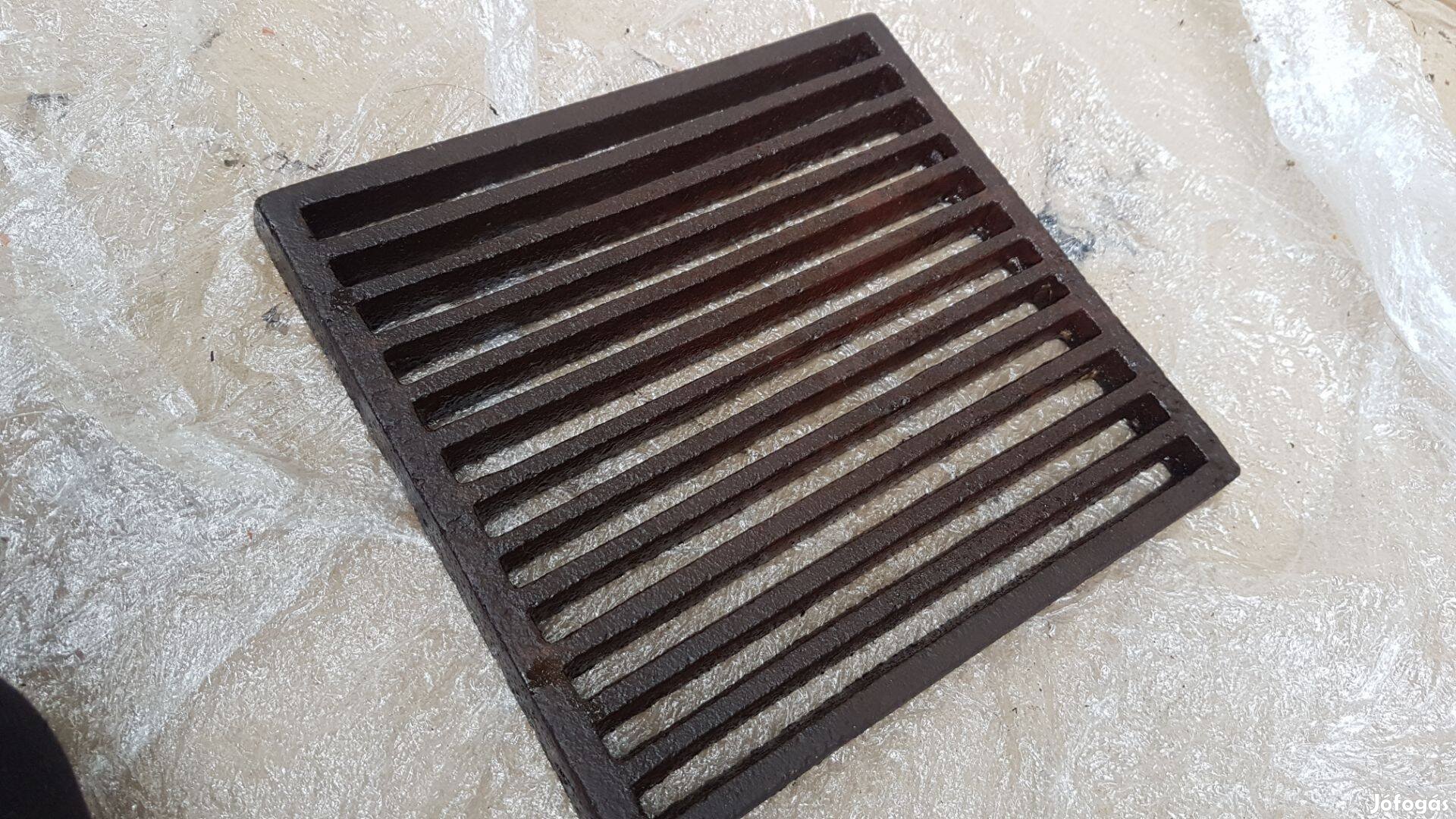 Kályha rács rostély tűzrács 21 x 23 cm