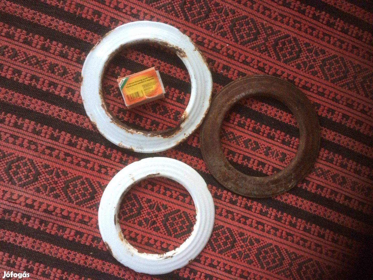 Kályha rózsa , kályhacső karika 1500 ftdbLenti