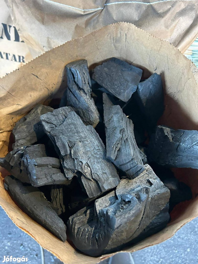 Kamadoba prémium bükkfaszén Hargitai bükk faszén kézi válogatású szén