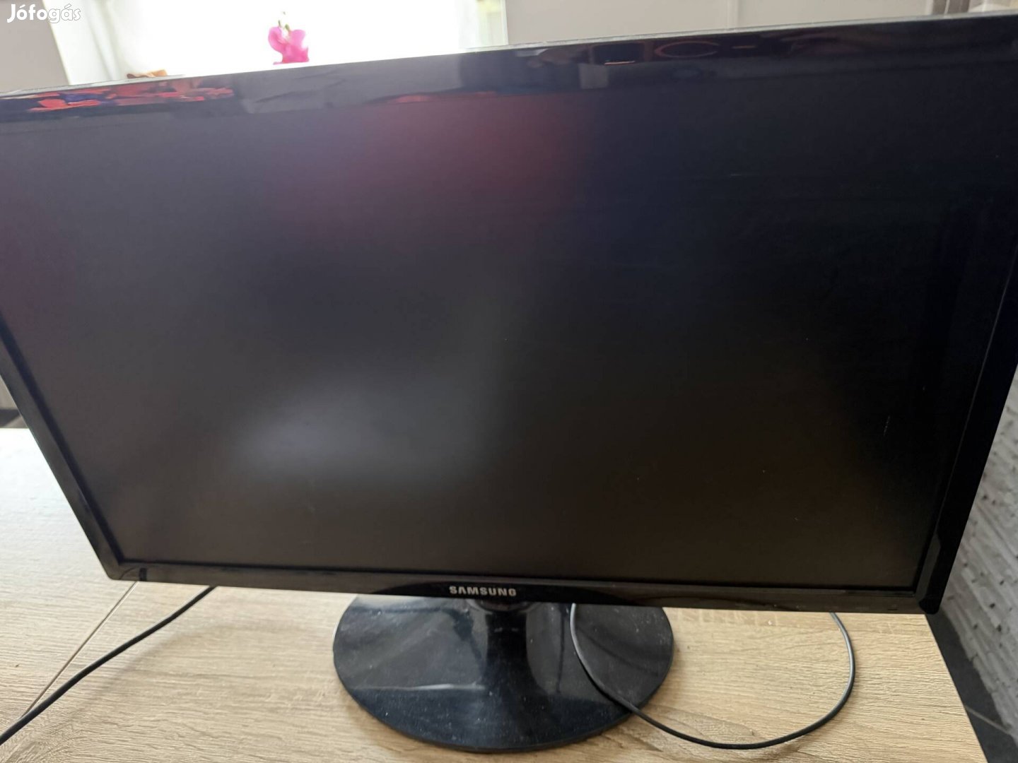 Kamerandszer 24 colos monitorral