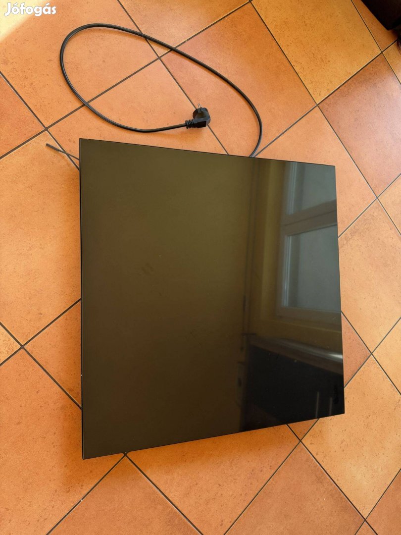 Kamin 475W-os konvekciós infrapanel termosztáttal fekete