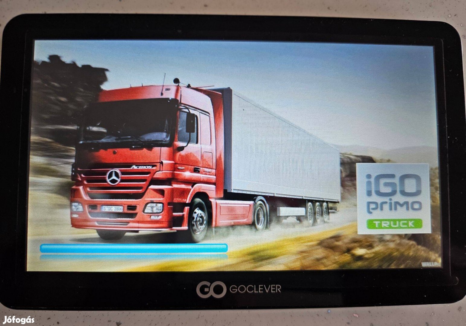 Kamion, Busz, Szgk 7"-os navigáció, gps, 2025 Full Eu. Újszerű