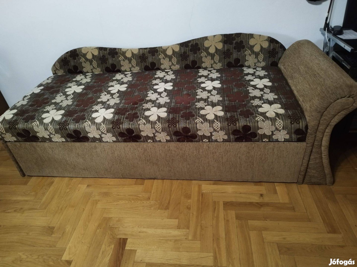 Kanapé! Ágynaműtartós kinyitható kanapé heverő