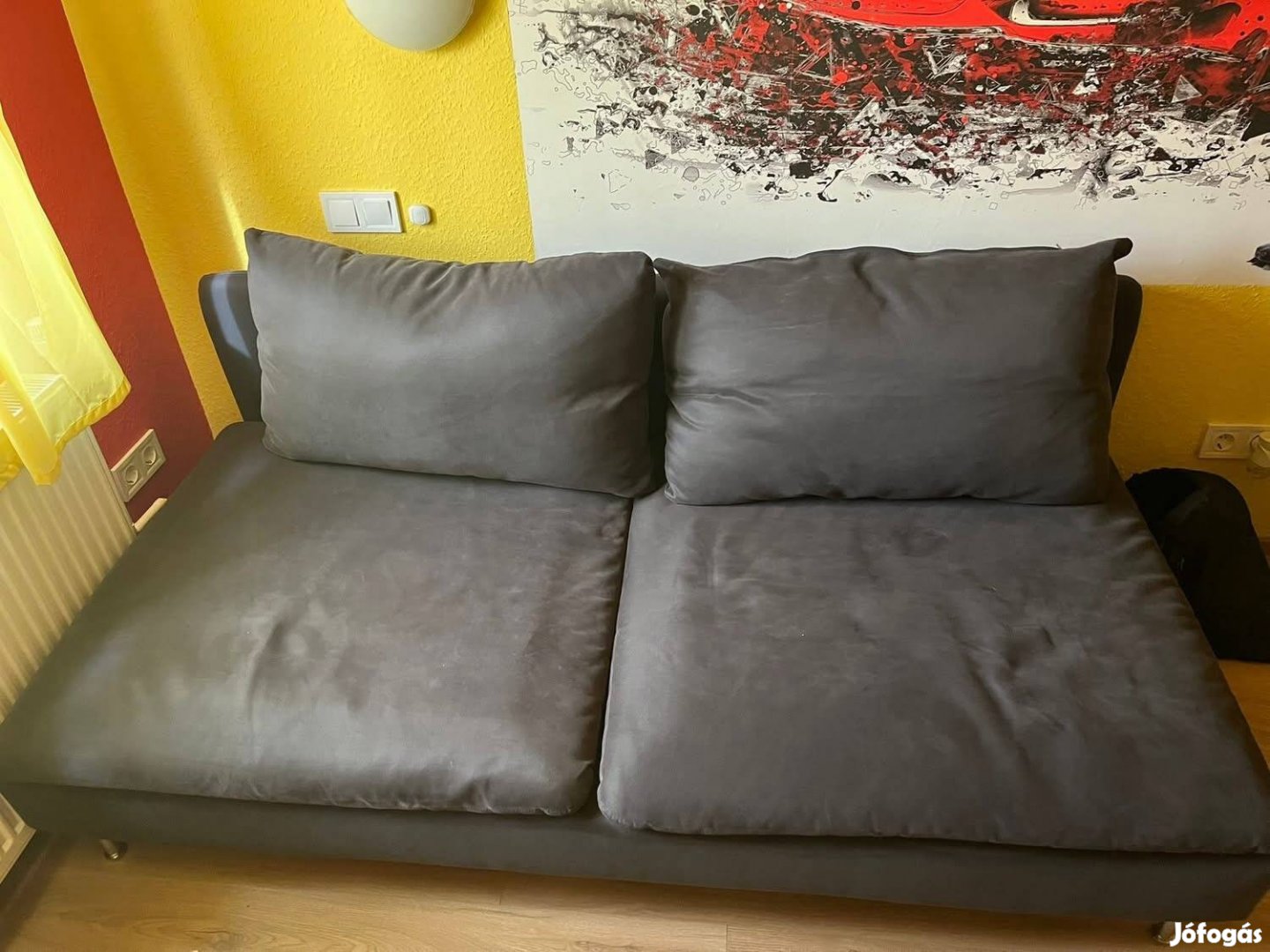 Kanapé lábtartóval eladó
