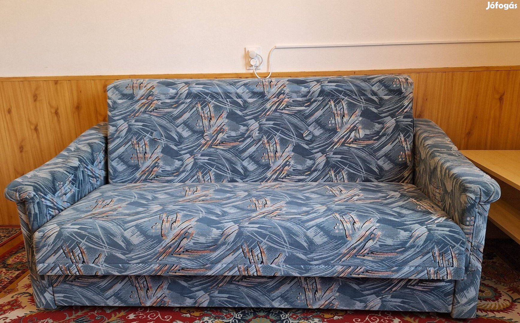 Kanapéágy, ágyneműtartós