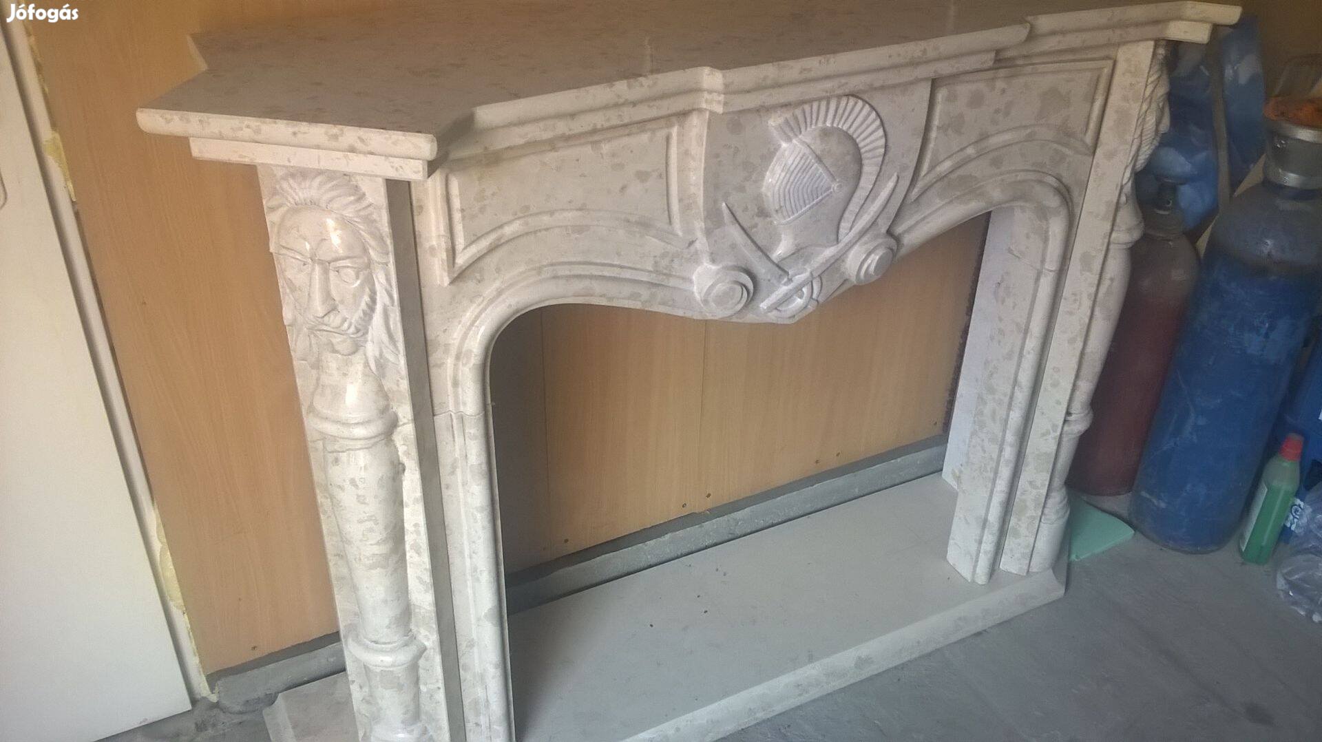 Kandalló burkolat,mészkő