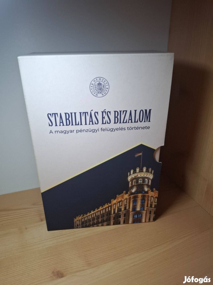 Kandrács Csaba (szerk.): Stabilitás és bizalom
