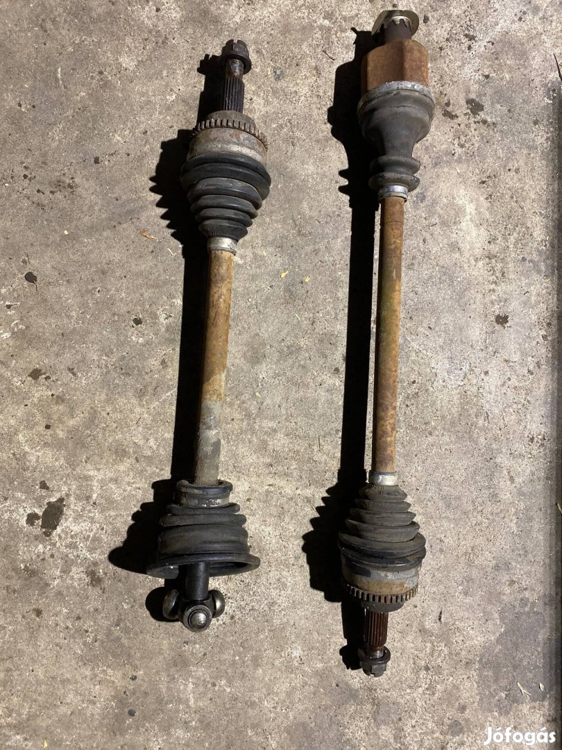 Kangoo féltengely illetve egyébb alkatrészek