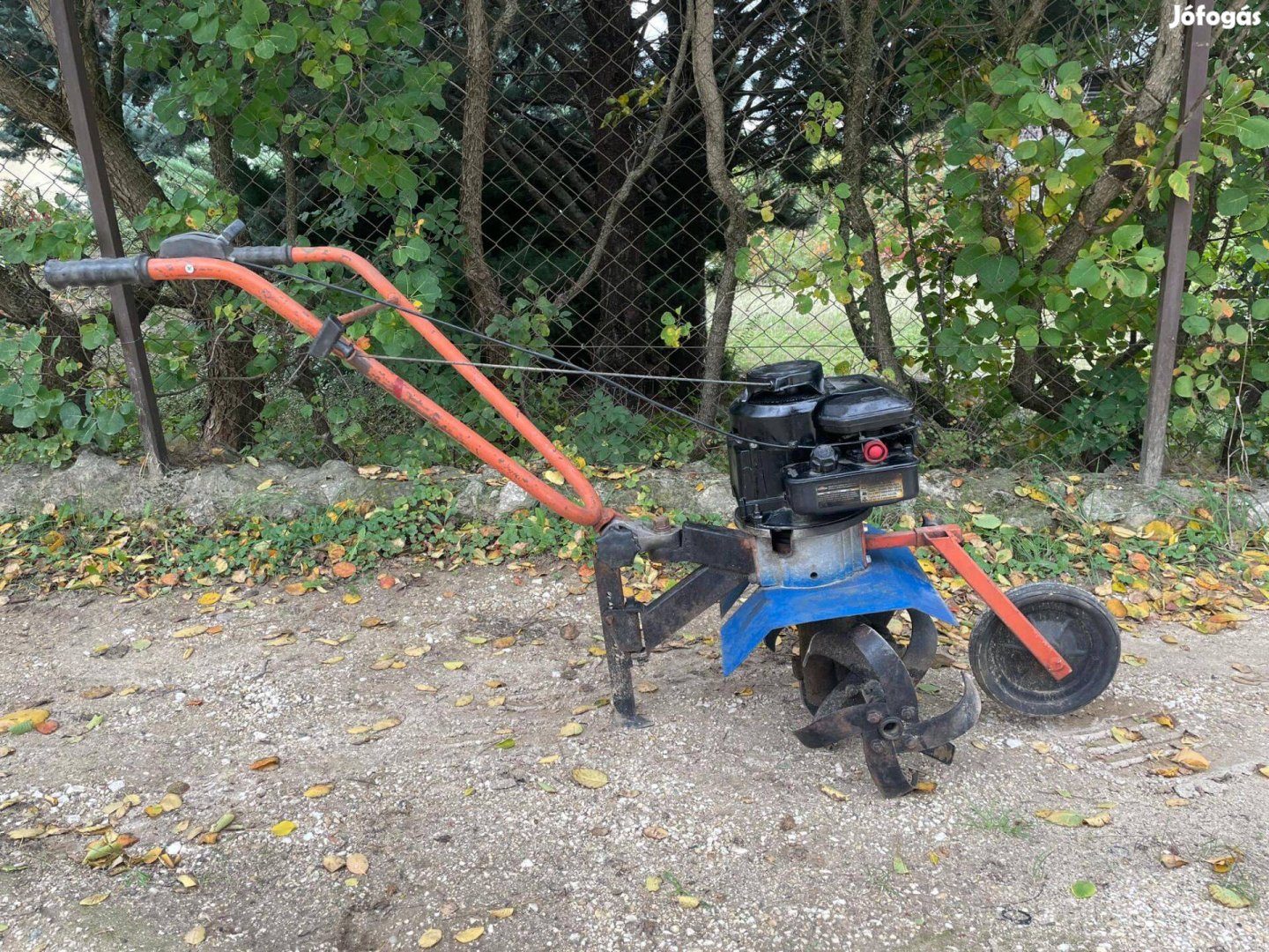 Kapagép Briggs motoros