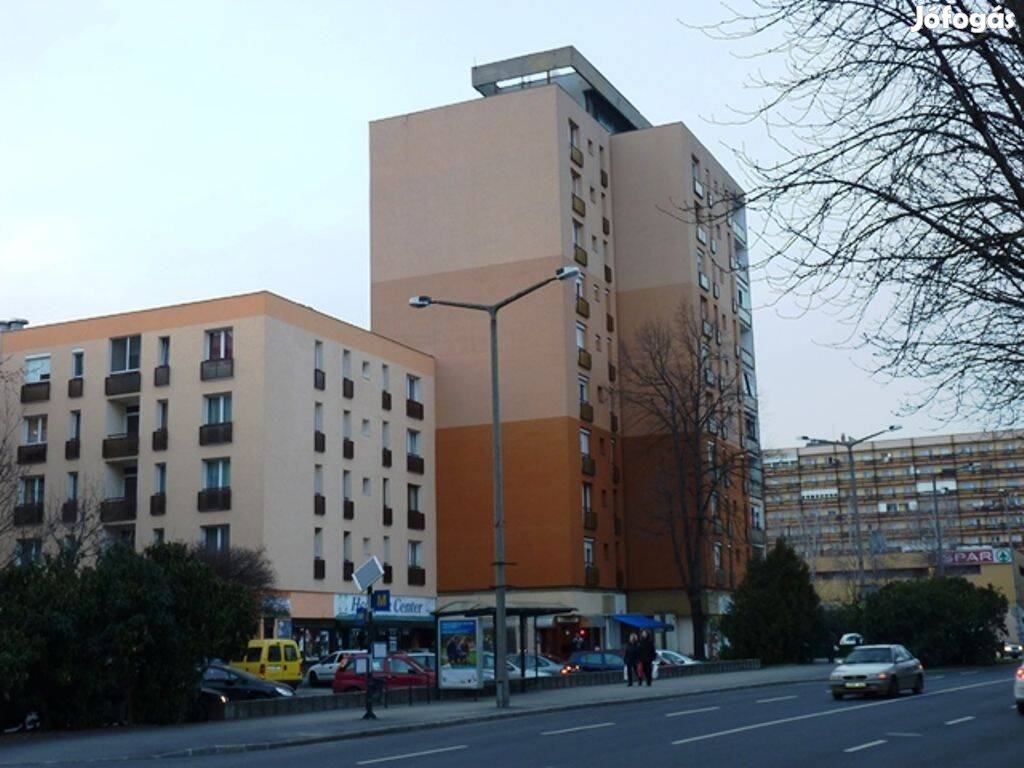 Kaposvár, Honvéd utca, 9. emeleti, 52 Nm-es, 2,5 szoba, erkélyes lakás