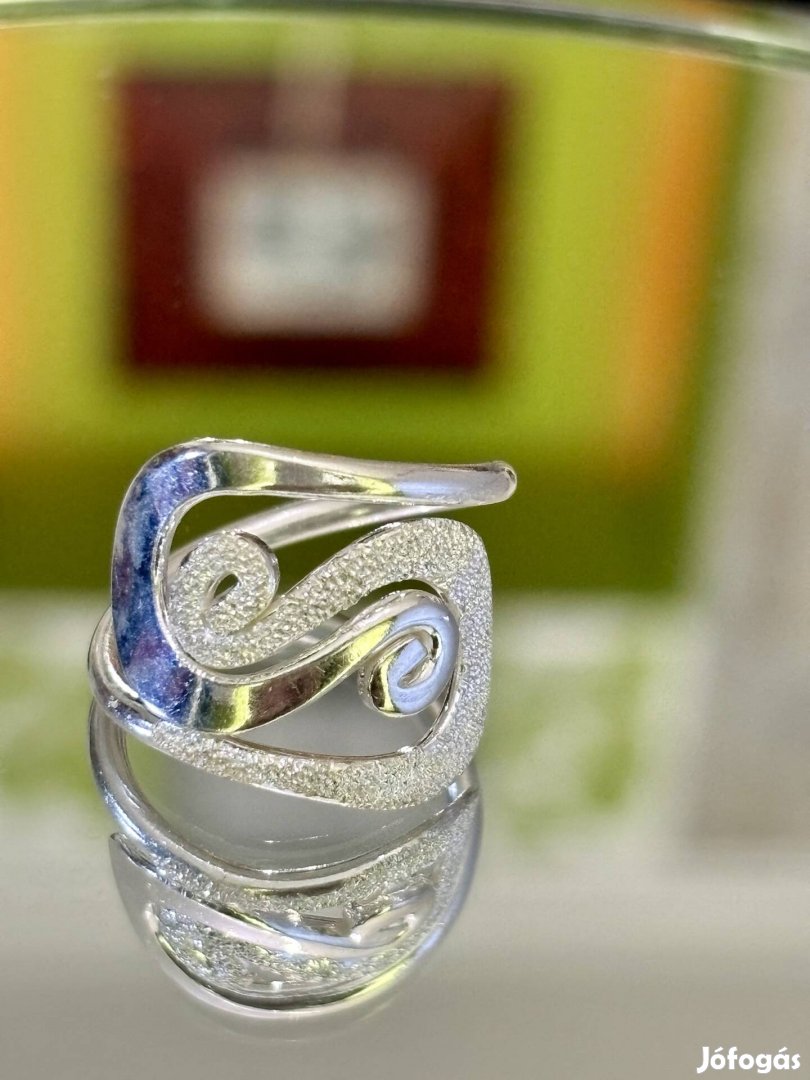 Káprázatos ezüst gyűrű
