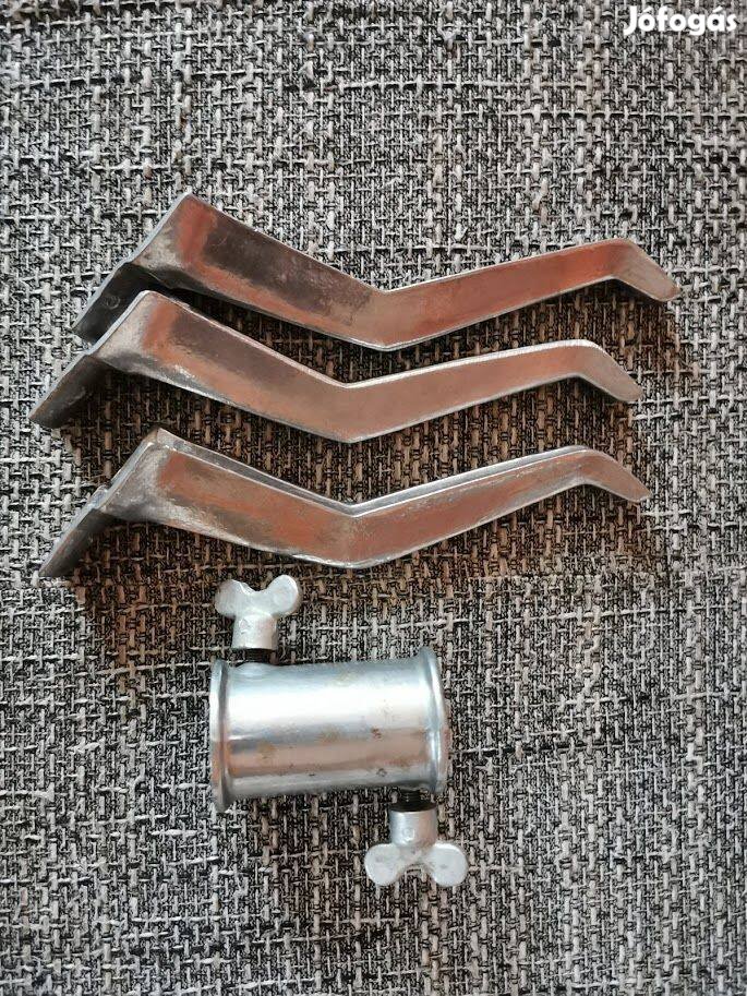 Karácsonyfa talp, tartó