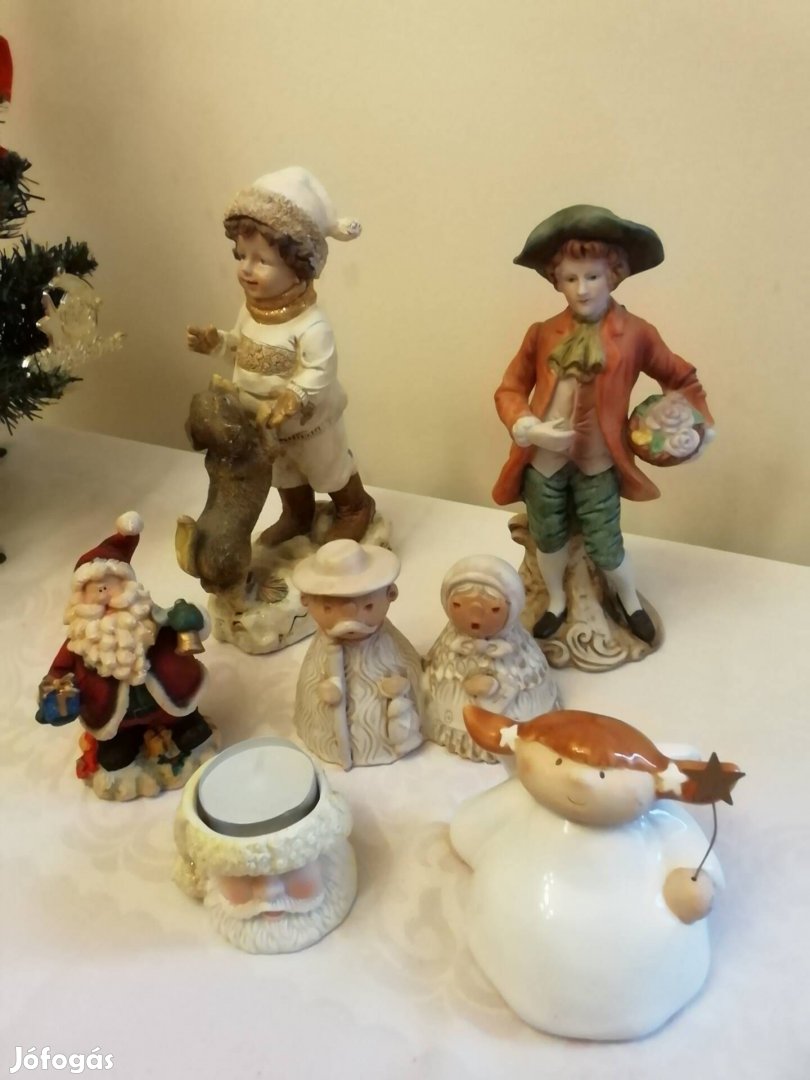 Karácsonyi aranyos porcelán, kerámia figura, dekoráció 