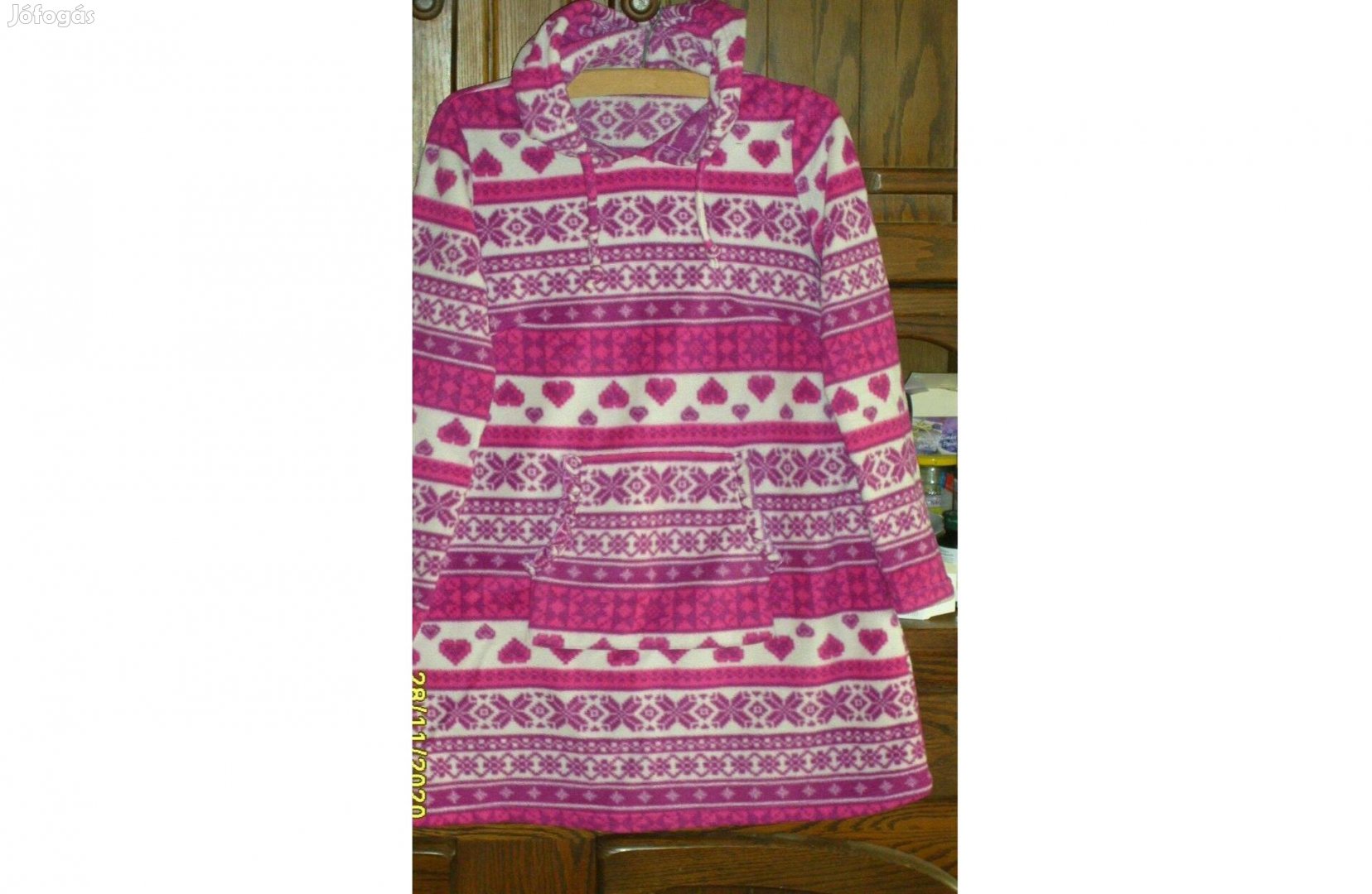 Karácsonyi ciklámen-fehér zsebes meleg szabadidő ruha 42-es