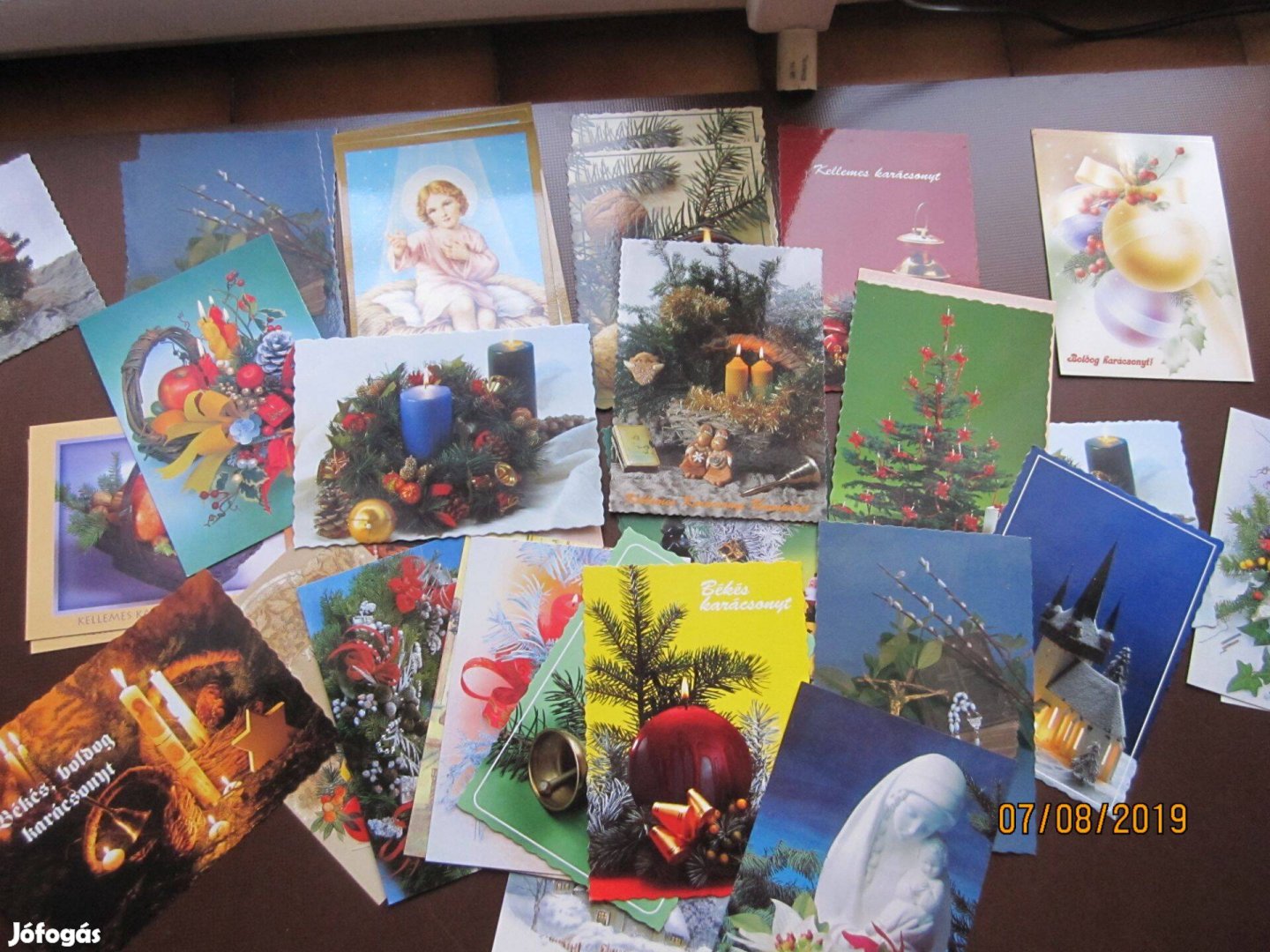Karácsonyi képeslapok (postamentes) eladó