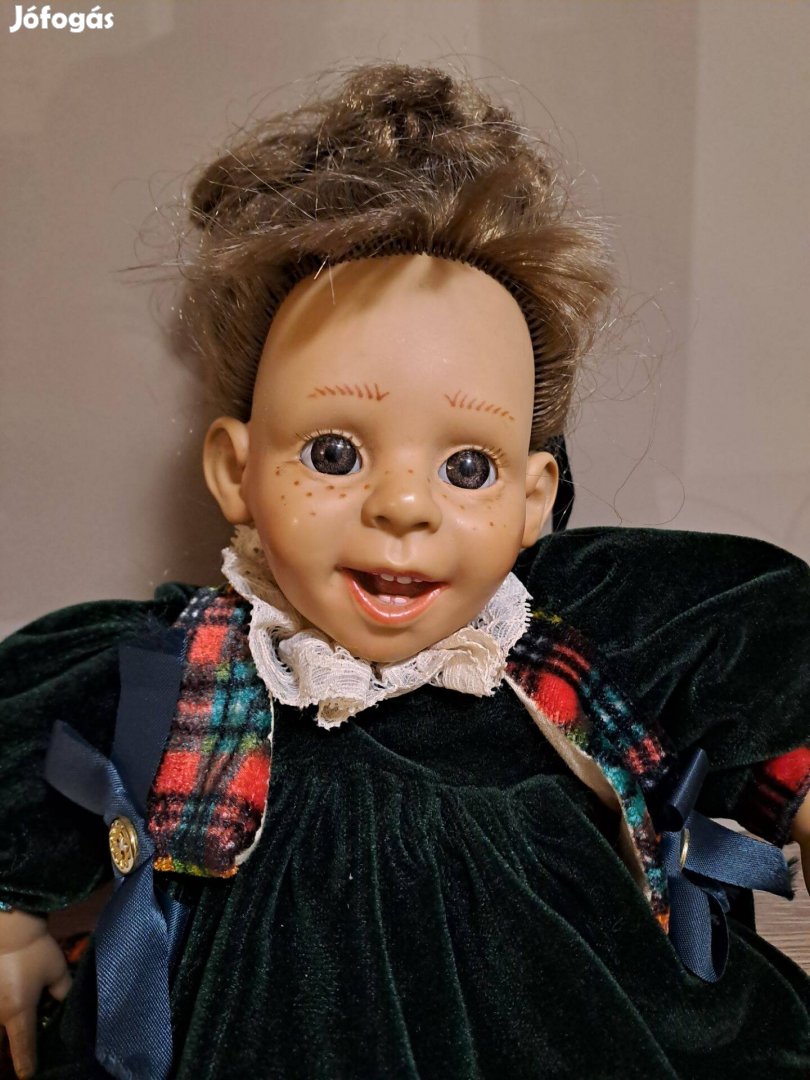 Karakterbaba,grimaszbaba,játékbaba