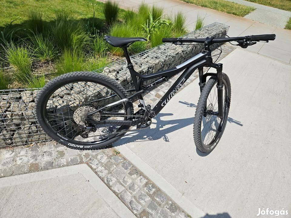 Karbon fully MTB