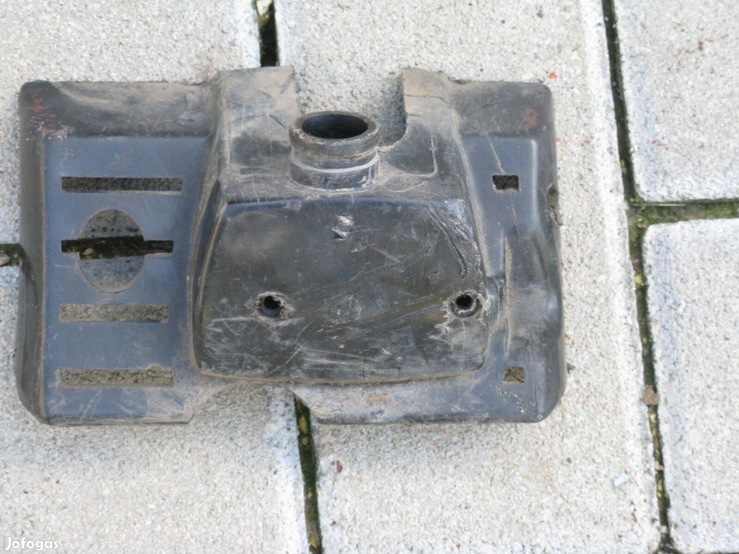 Karburátor takaró