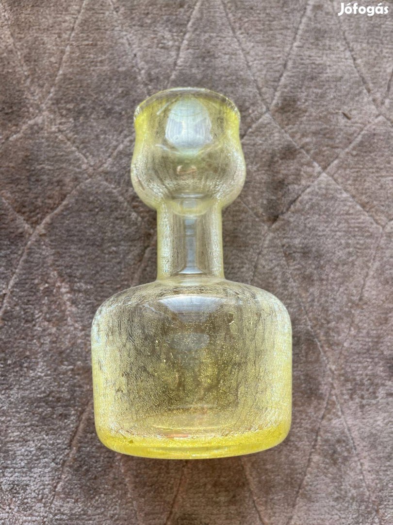 Karcagi fátyolüveg váza, retro sárga üveg váza, virág forma