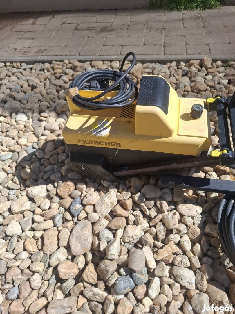 Karcher 695 Mobile magasnyomású mosó Foxpost szállítással.