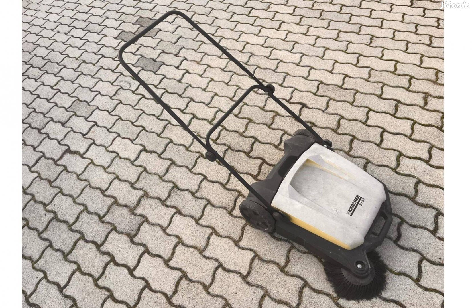 Karcher S 550 térkő seprő seprőgép seprűgép