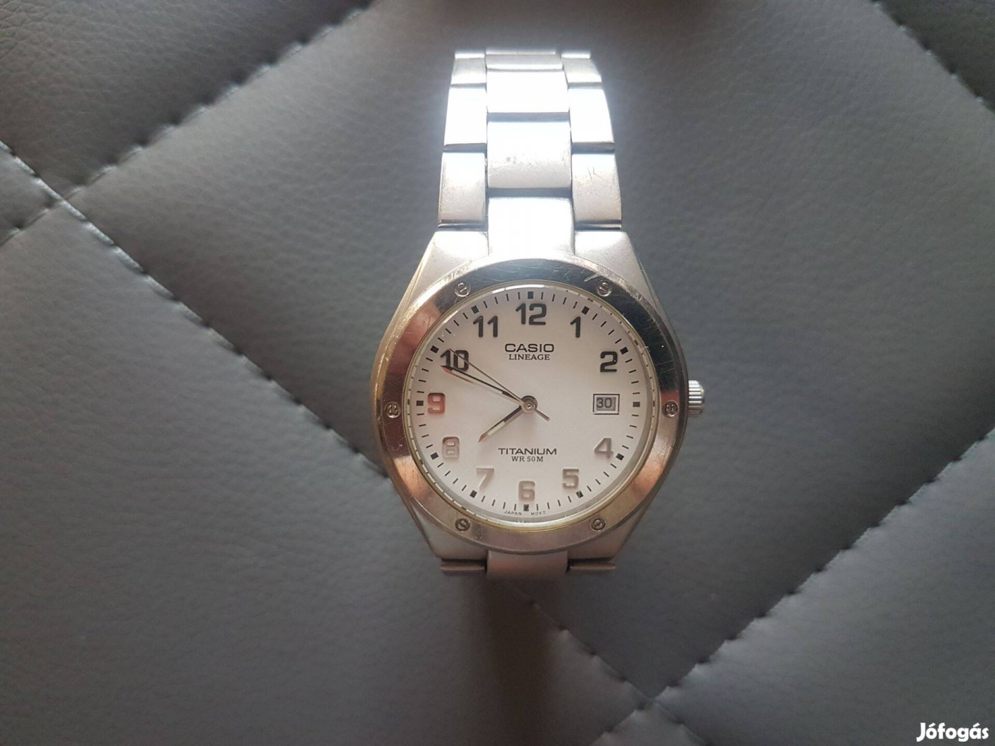 Karóra Casio Lineage Titanium LIN-164 díszdobozában