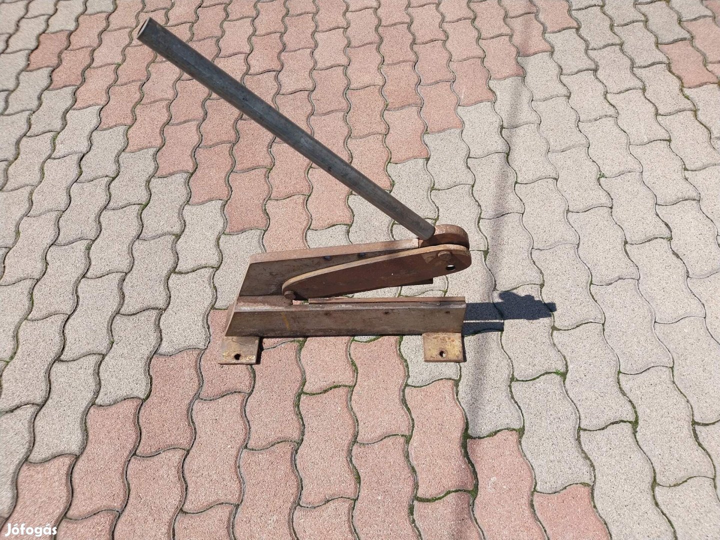 Karos lemezvágó eladó