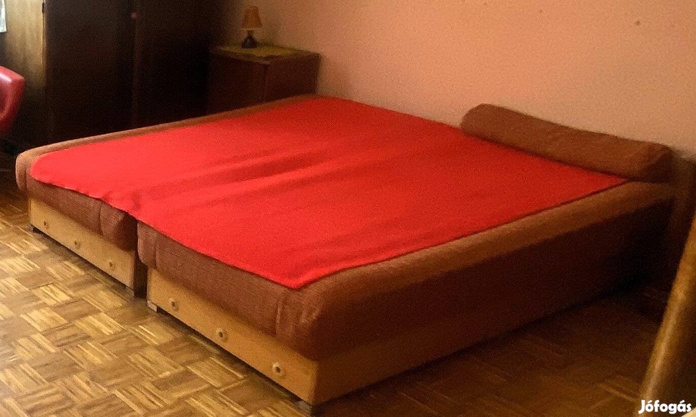 Kárpitozott ágyneműtartós ágy eladó, 2 db egyforma