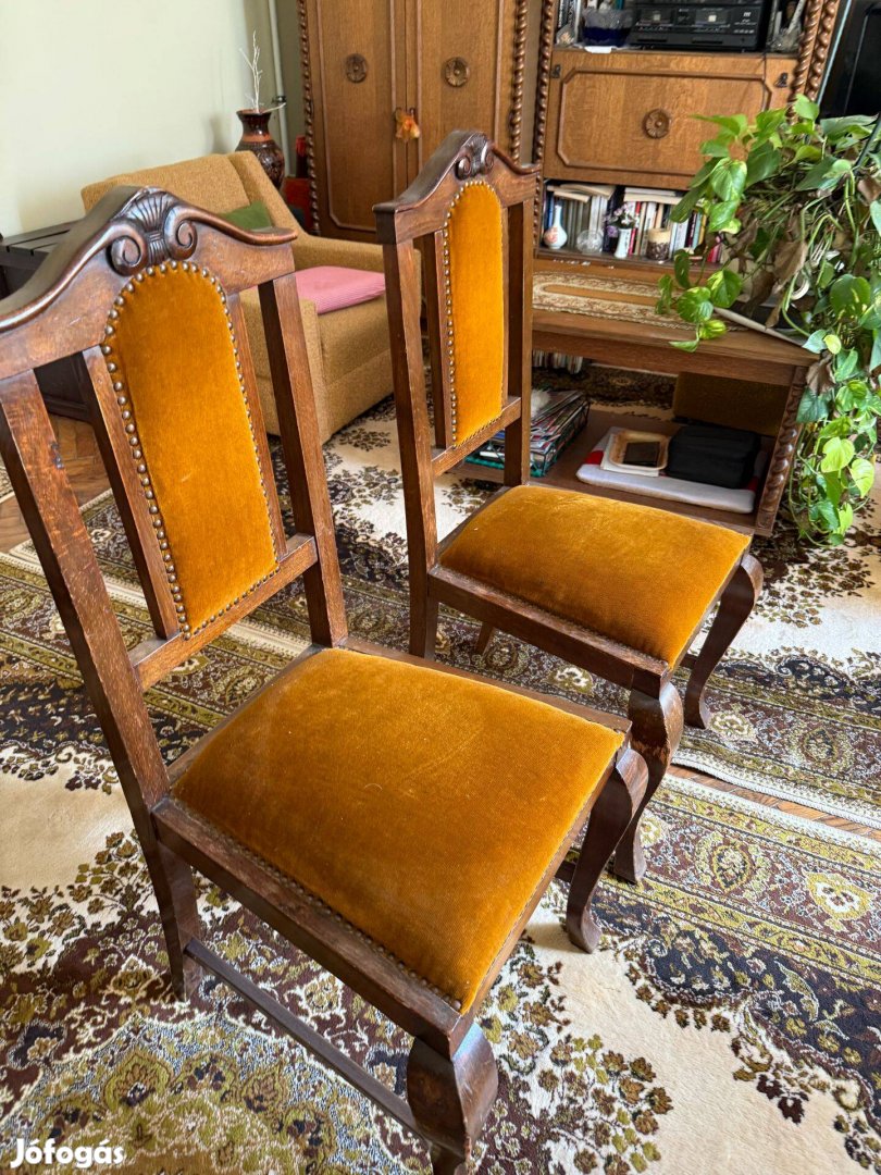 Kárpitozott antik szék eladó
