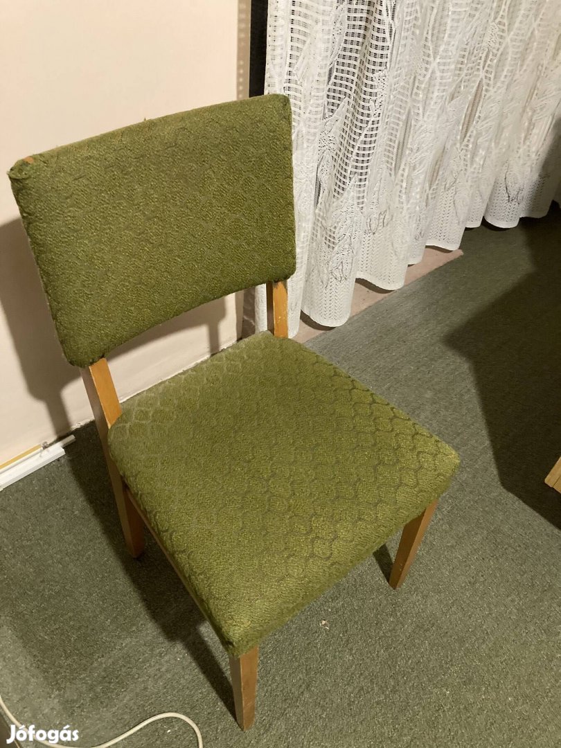 Kárpitozott székek eladók több darab