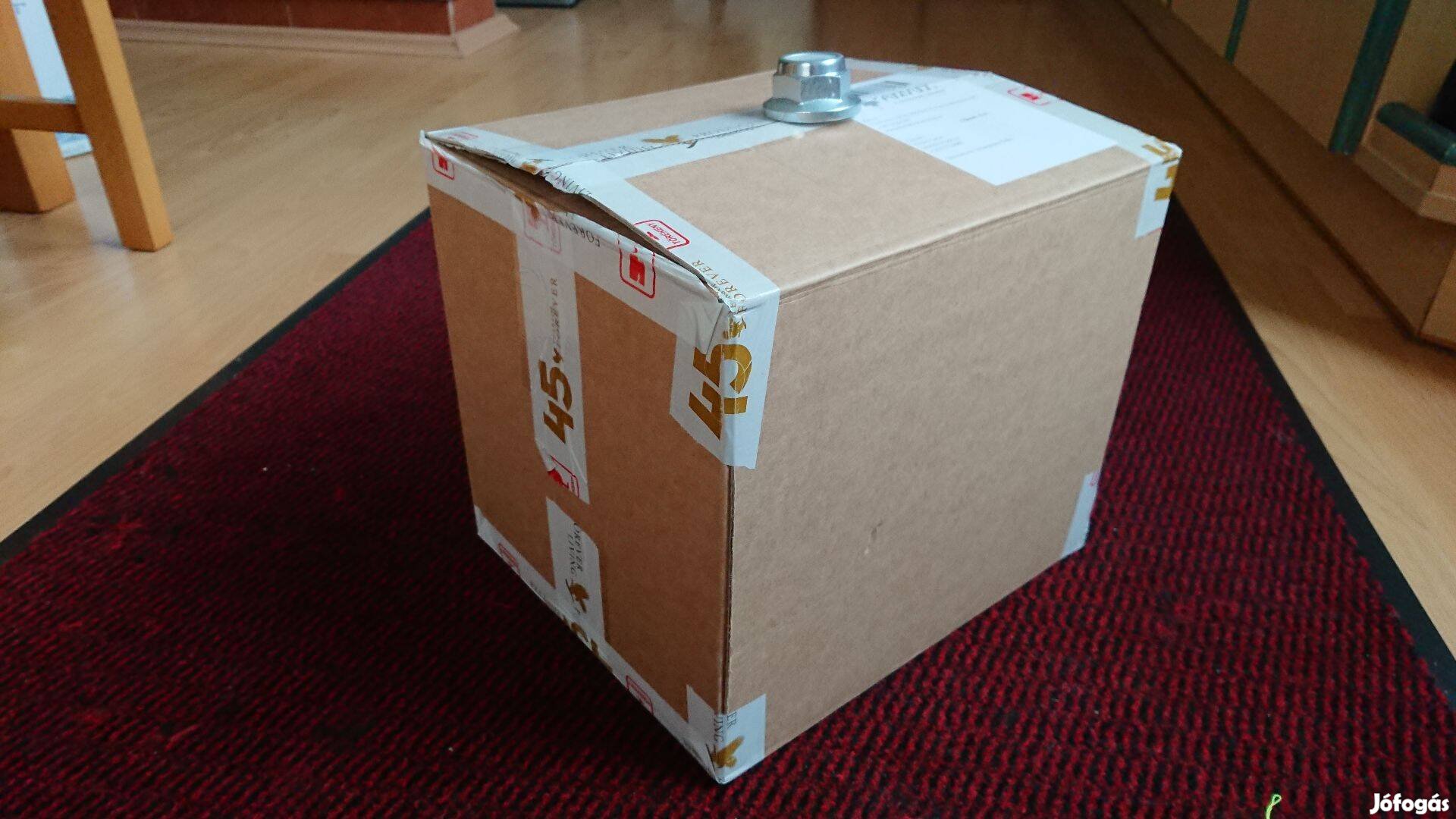 Kartondoboz 30 x 25