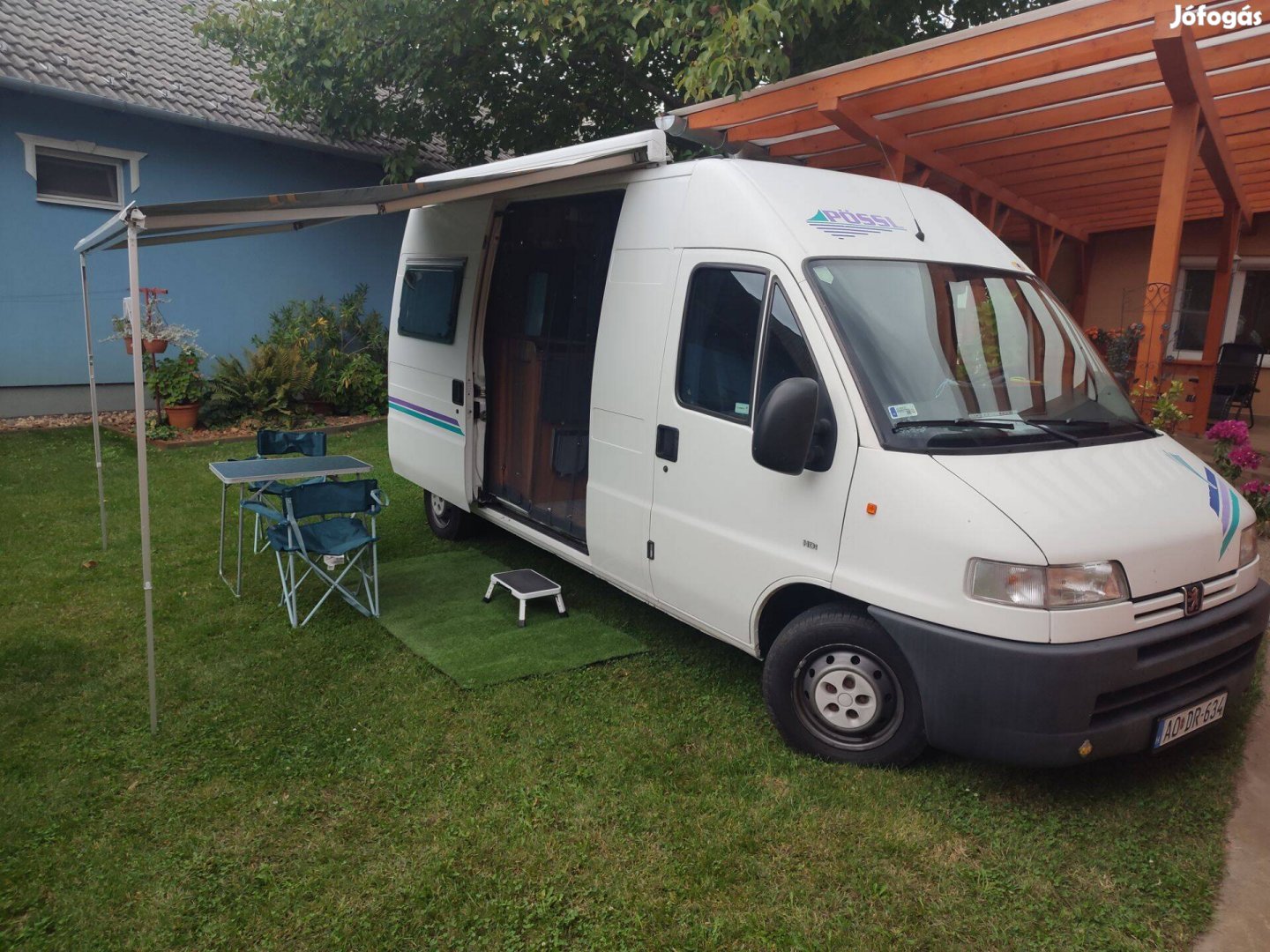 Kastenwagen lakóautó