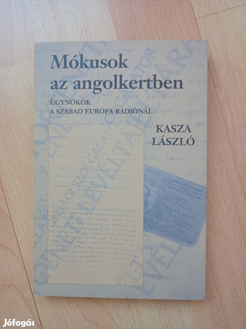 Kasza László - Mókusok az angolkertben