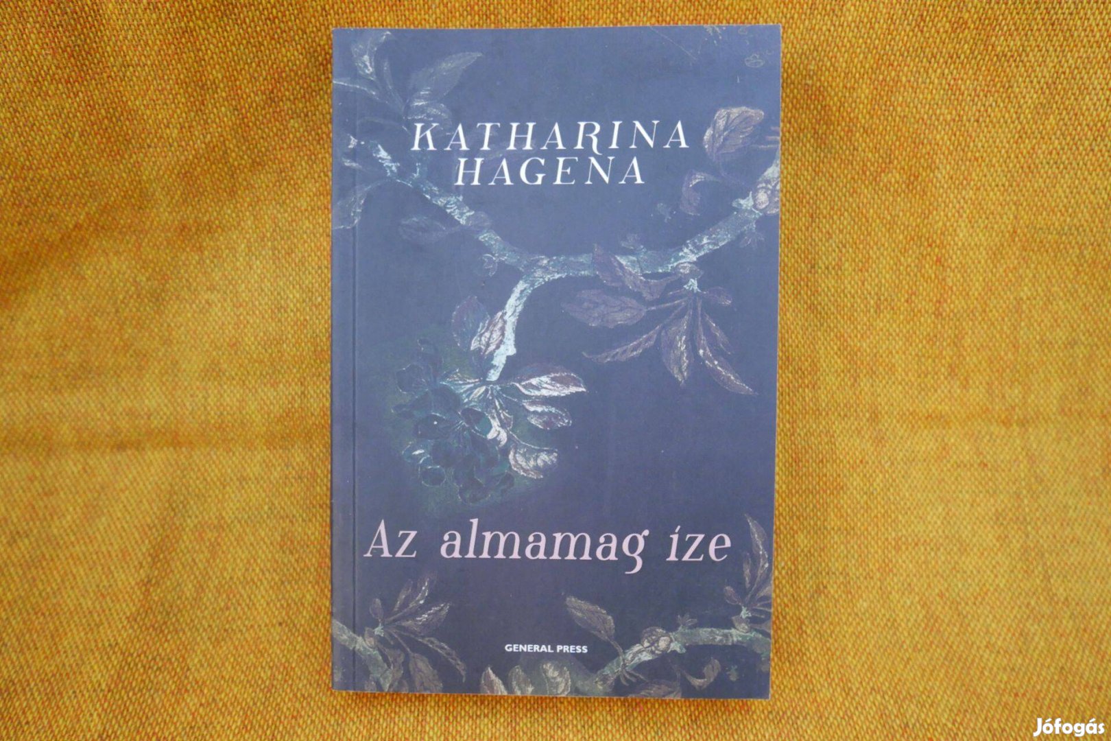 Katharina Hagena- Az almamag íze