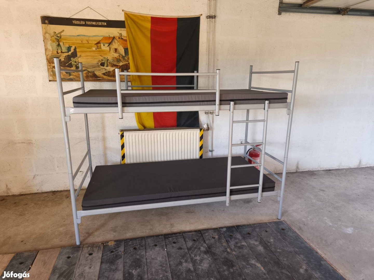 Katonai Nato prémium új emeletes vaságy ágyak matraccal