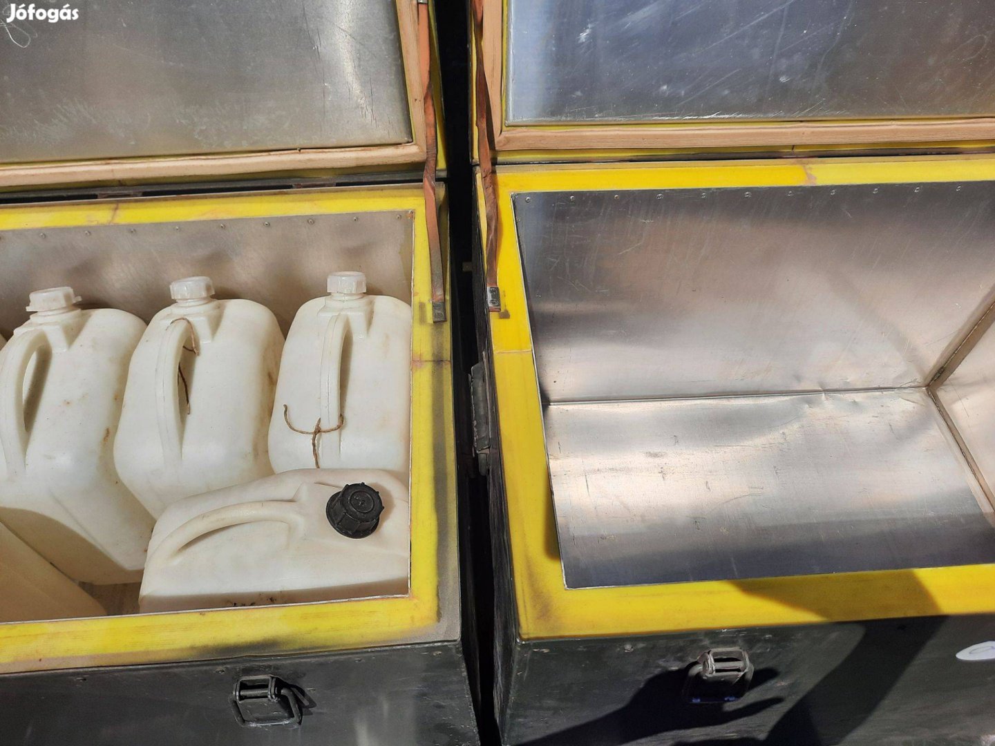 Katonai honvédségi alu duplafalú szigetelt hűtőbox hűtő kenyeres láda