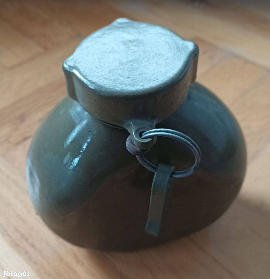 Katonai kulacs a 70-es évekből tiszta új, eladó