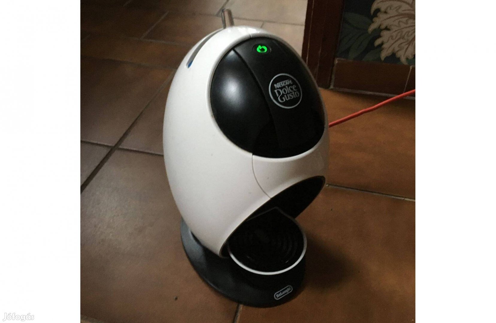 Kávéfőző Delonghi Dolce Gusto működik